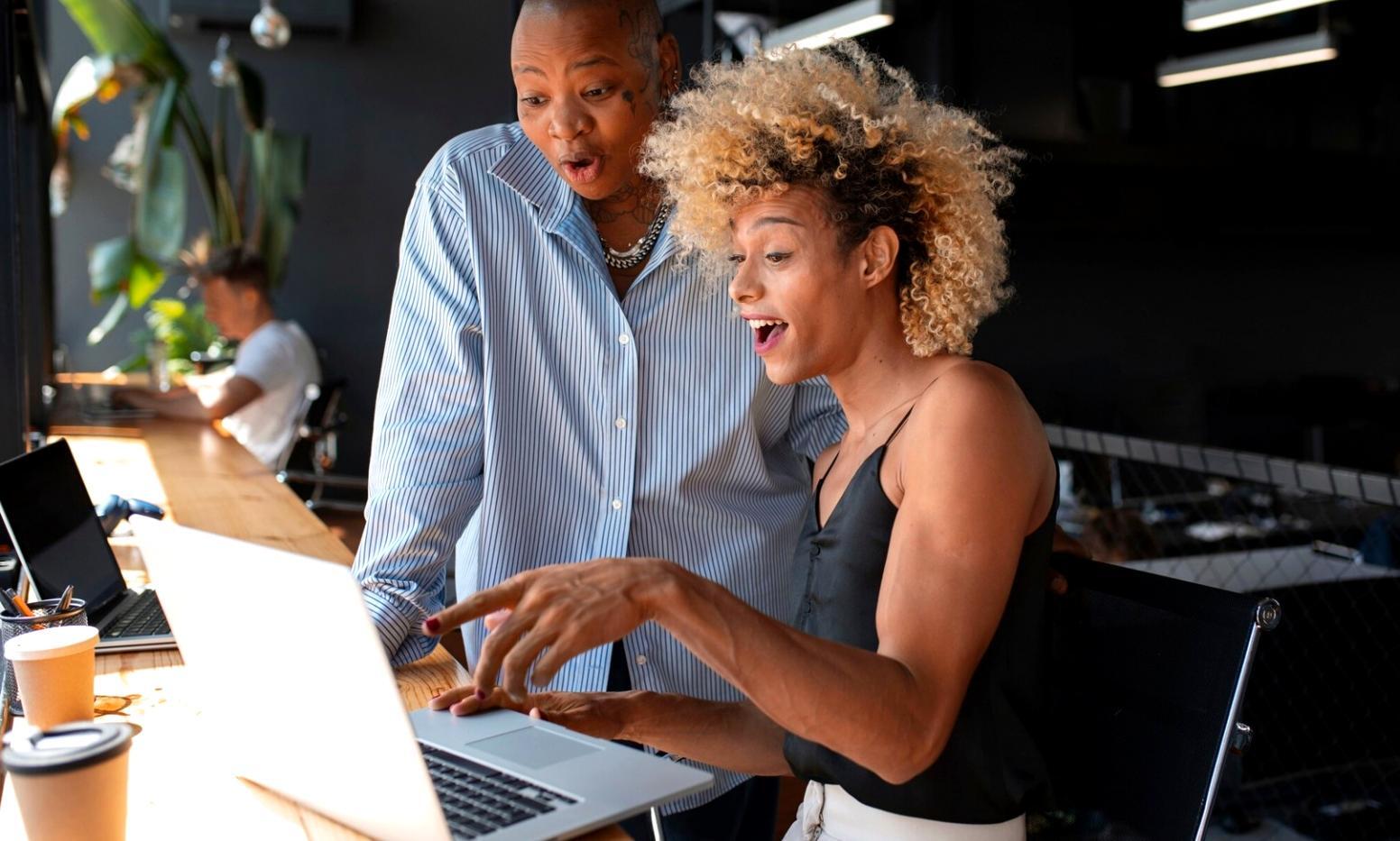 Professional investment education environment showing diverse learning resources and financial planning materials